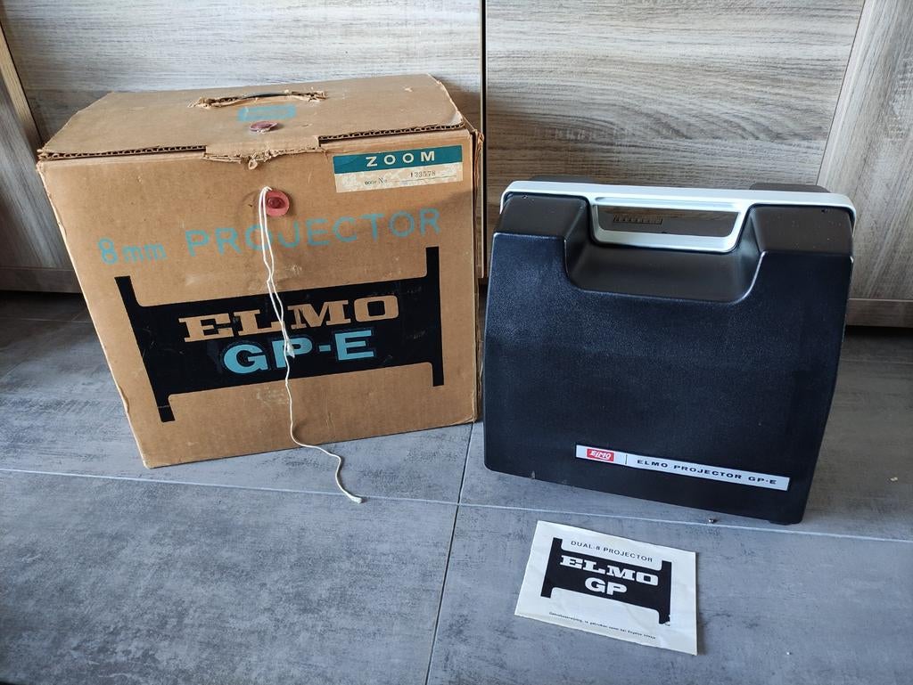 Elmo GP-E 8mm projector in doos, Verzamelen, Ophalen of Verzenden, Projector