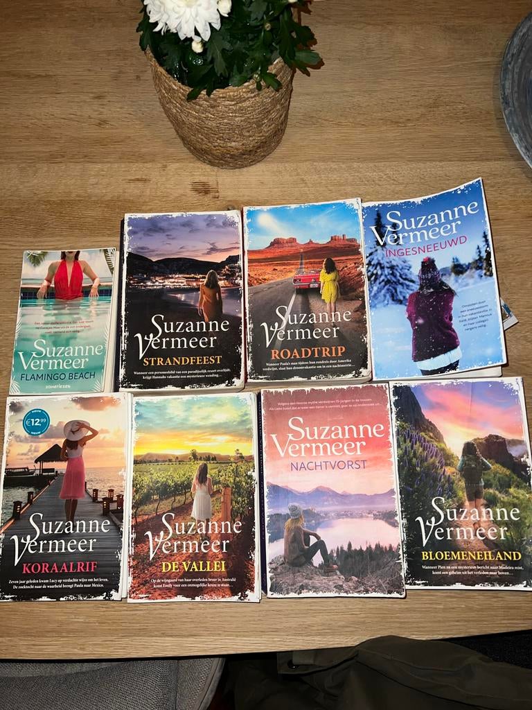 8 boeken van Suzanne Vermeer: complete collectie, Ophalen of Verzenden, Gelezen, Suzanne Vermeer, Nederland