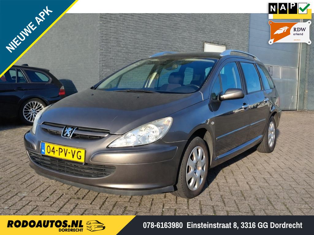 Peugeot 307 SW 1.6 16V Premium Pano/Ecc/Cruise ✅, 13 km/l, 4 cilinders, Handgeschakeld, 695 kg