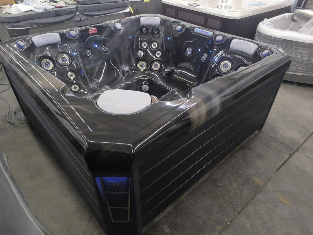 Wellis palermo jacuzzi, Ophalen of Verzenden, Zo goed als nieuw