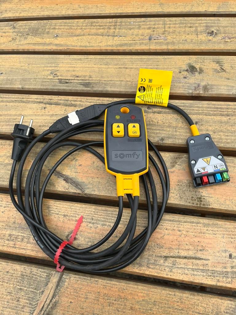 Universele afstelkabel somfy motoren, Ophalen, Zo goed als nieuw