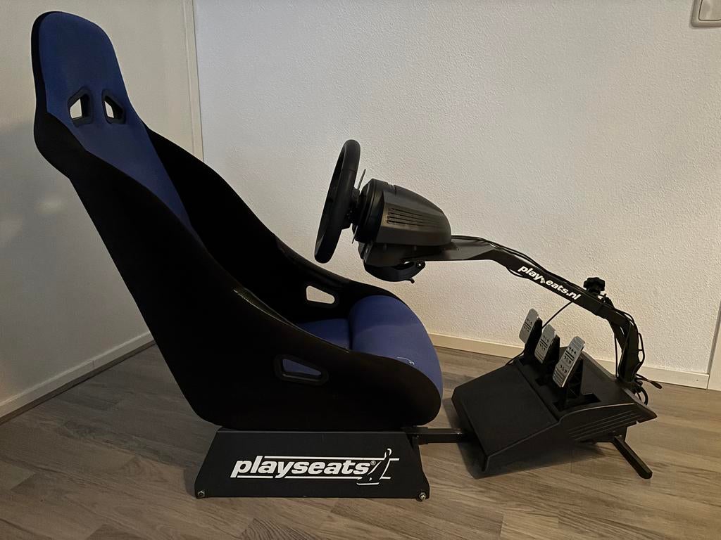Playseat met Thrustmaster TMX Force Feedback Racestuur, Ophalen, Zo goed als nieuw, Stuurtje of Sportattribuut, Xbox One