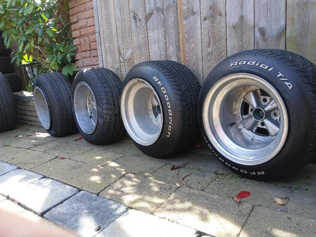 3 SET Ford Capri 4x108 Chevy 5x4,75 Western VECTOR 5x4,5, 13 inch, Ophalen of Verzenden, All Season, Band(en)