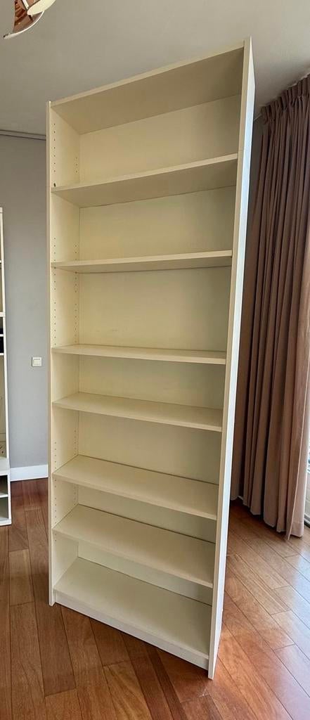 Billy boekenkast verhoogd - 2 beschikbaar, Huis en Inrichting, Kasten | Boekenkasten, Ophalen, Met plank(en), Gebruikt, 200 cm of meer