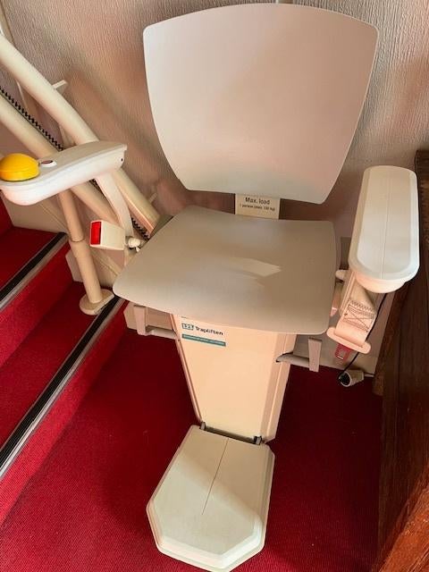 TEAB: TRAPLIFT van OTOLIFT uit 2021, Ophalen, Gebruikt, Met bocht