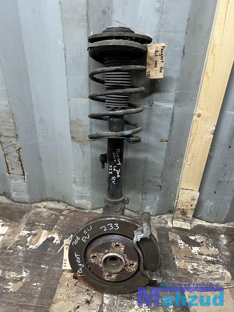 PEUGEOT 206 rechts voor veerpoot fuseelager 1998-2006, Taurusavenue 1
2132 LS  Hoofddorp, NL, Gebruikt, Contact.group@renault.com