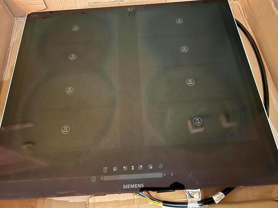 Siemens Inductie Kookplaat met defect linker deel, Inbouw, Inductie, Niet werkend, 4 kookzones