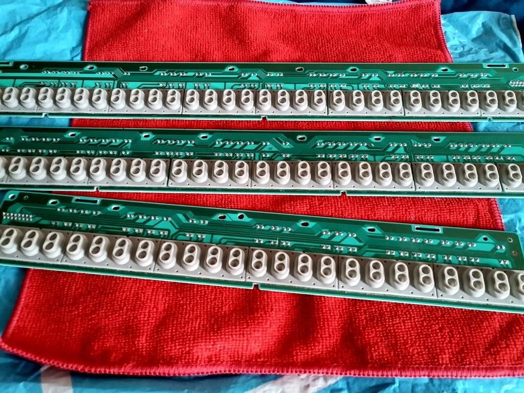 Roland contact boards PA-5 FP-2, FP-3, FP-5, RD-150/170, Muziek en Instrumenten, Synthesizers, Gebruikt, 88 toetsen, Roland, Ophalen of Verzenden