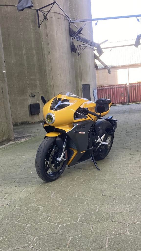 MV Agusta Superveloce