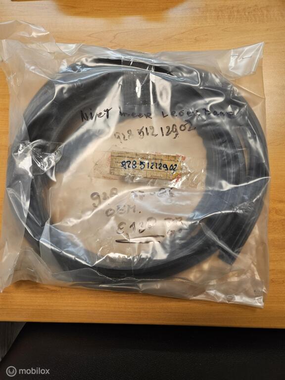 Kofferklep rubber, origineel, Porsche 928, Porsche, Nieuw, Ophalen of Verzenden, Porsche