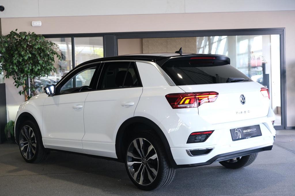 Volkswagen T-Roc 1.5 TSI DSG R-Line Virtual Navi Led Trekhaa, Stof, 4 cilinders, 150 pk, Wit
