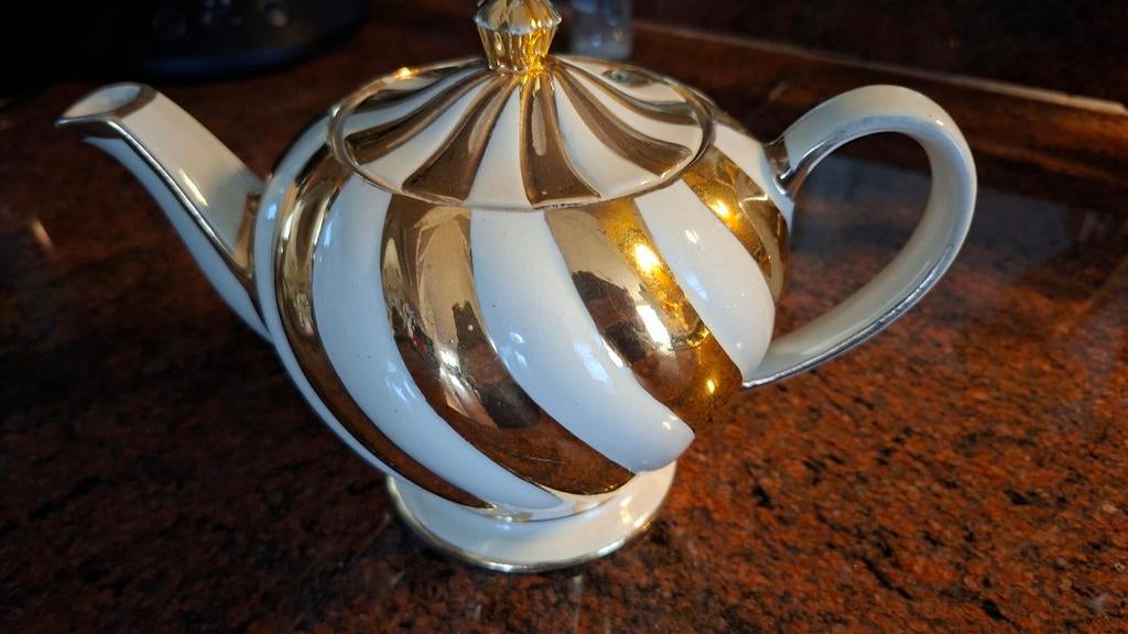 Vintage Sadler Theepot - Wit met Gouden Strepen, Ophalen of Verzenden