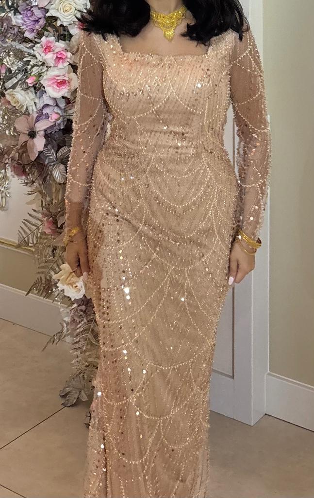 Prachtige avondjurk/ galajurk maat 36, Kleding | Dames, Jurken, Verzenden, Beige, Maat 36 (S), Onder de knie