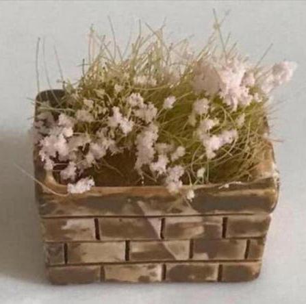 Poppenhuis/Barbie plantenbak tuinplanten 2cm (nog 2), Ophalen, Nieuw, Decoratie