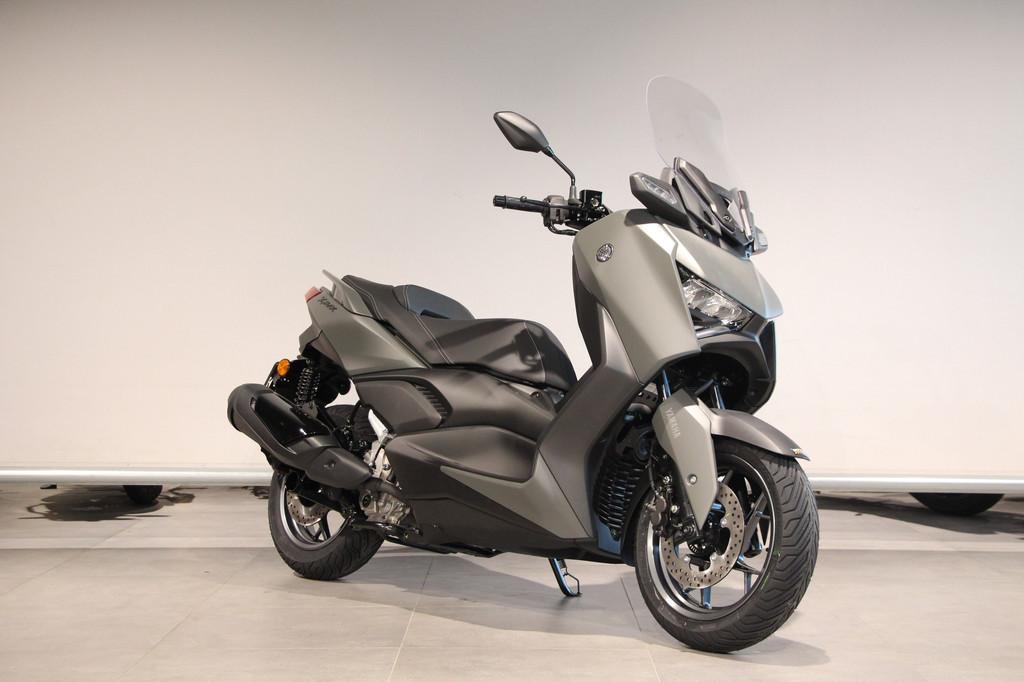 Yamaha X MAX 300 (bj 2026), Motoren, Motoren | Yamaha, Scooter, Klantenservice@yamaha-motor.nl, Koolhovenlaan 101
1119 NC  Schiphol-Rijk, NL