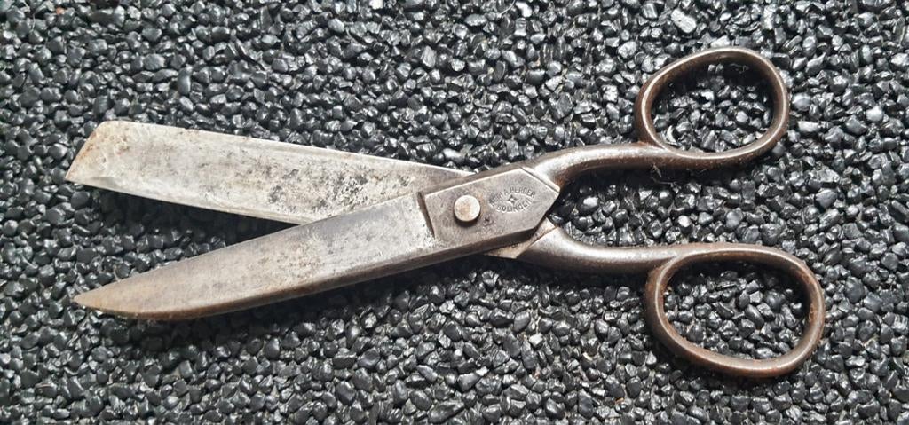 Vintage kleermakersschaar Rich.A.Herder Solingen, Antiek en Kunst, Antiek | Gereedschap en Instrumenten, Ophalen of Verzenden