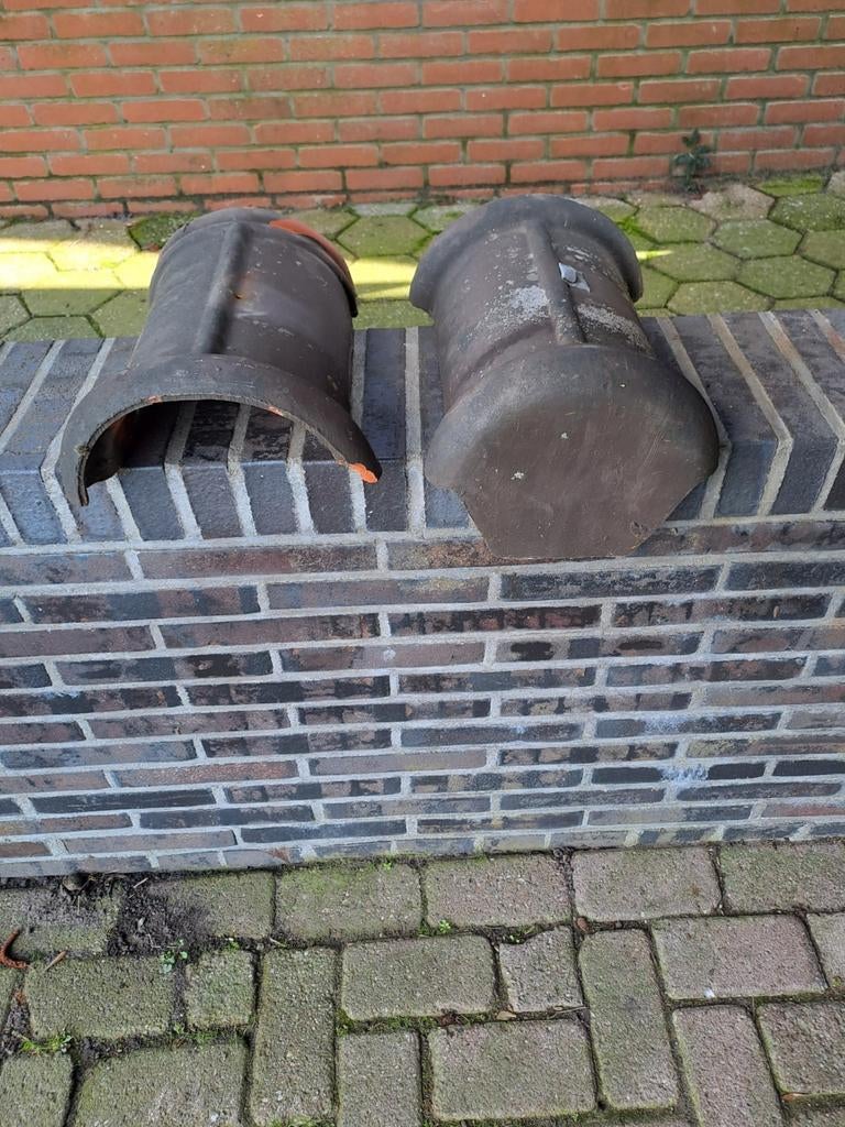 Eindvorst en 10 vorstpannen - Gebruikt, Gebruikt, Steen of Klei, Zwart, Ophalen of Verzenden