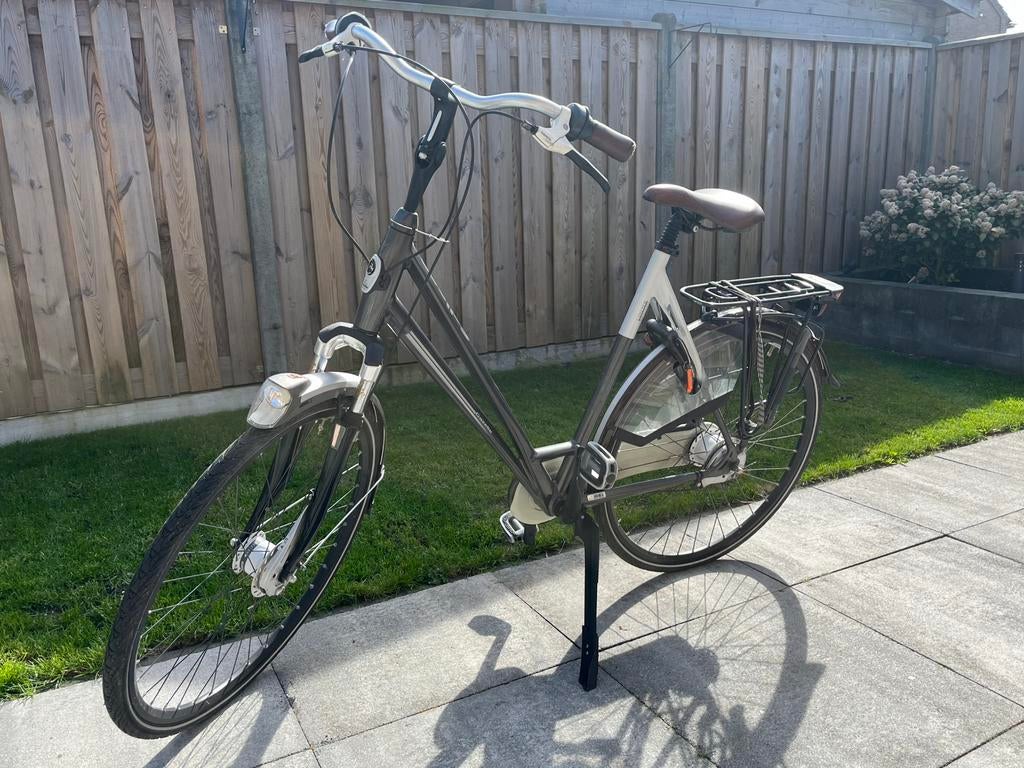 Gazelle Eclipse Limited Damesfiets - nette fiets, Fietsen en Brommers, Fietsen | Dames | Damesfietsen, Velgrem, Versnellingen