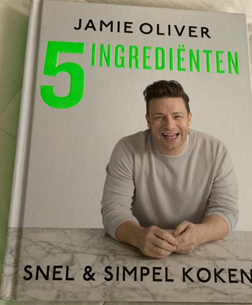 Ideaal kookboek van beroemde Jamie Oliver Snel & Simpel, Ophalen, Nieuw