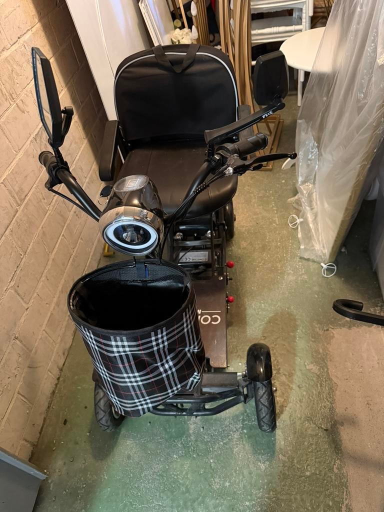 Elektrische Scootmobiel COMFYGO vrij NIEUW, Diversen, Ophalen, Zo goed als nieuw, 16 km/u of meer, 46 km of meer