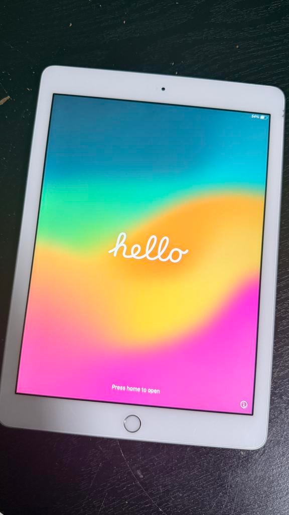 Ipad 6gen 2018, Computers en Software, Apple iPads, Ophalen of Verzenden, Zo goed als nieuw, 10 inch, Apple iPad