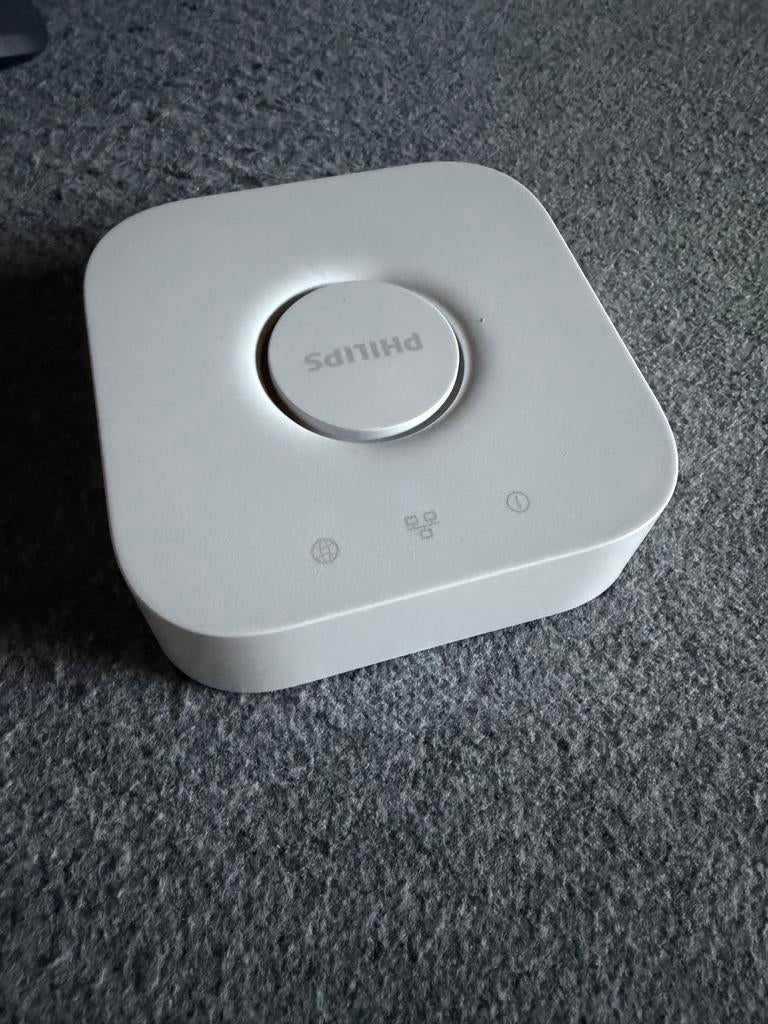 Philips Hue Bridge (2 stuks), Gebruikt, Minder dan 30 watt, Overige typen, E27 (groot)