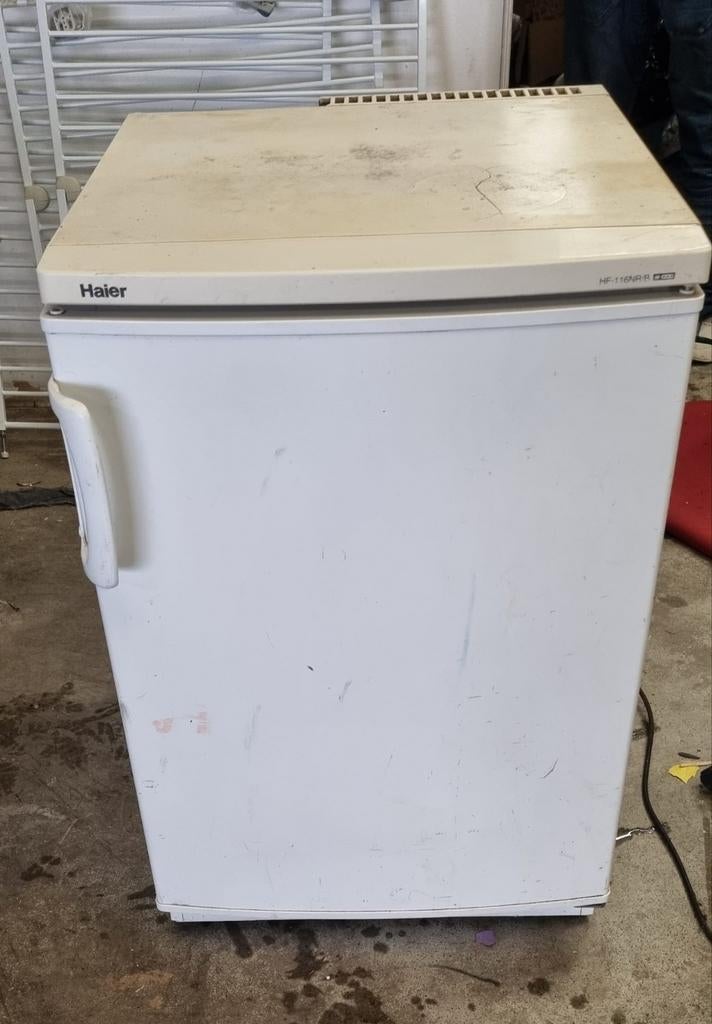 Tafelmodel vriezer - Werkt perfect!, Witgoed en Apparatuur, Vriezers en Diepvrieskisten, Gebruikt, Minder dan 85 cm, Minder dan 60 cm