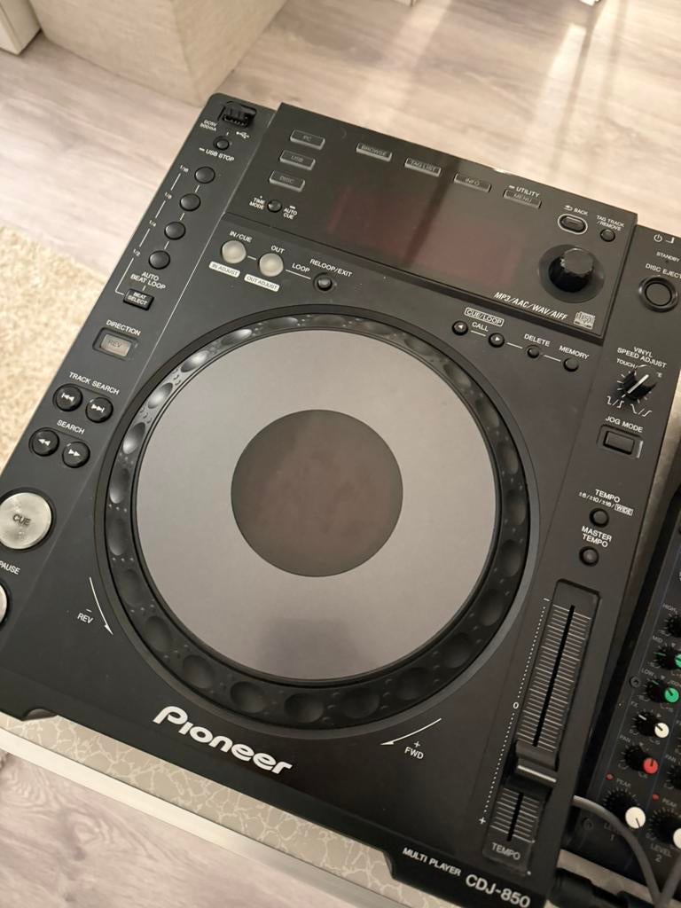 Pioneer CDJ-850 met case, Muziek en Instrumenten, Ophalen, Zo goed als nieuw, Pioneer