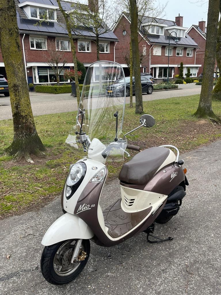 Sym Mio Scooter / Eerste eigenaar, Ophalen, Gebruikt, Benzine, Mio