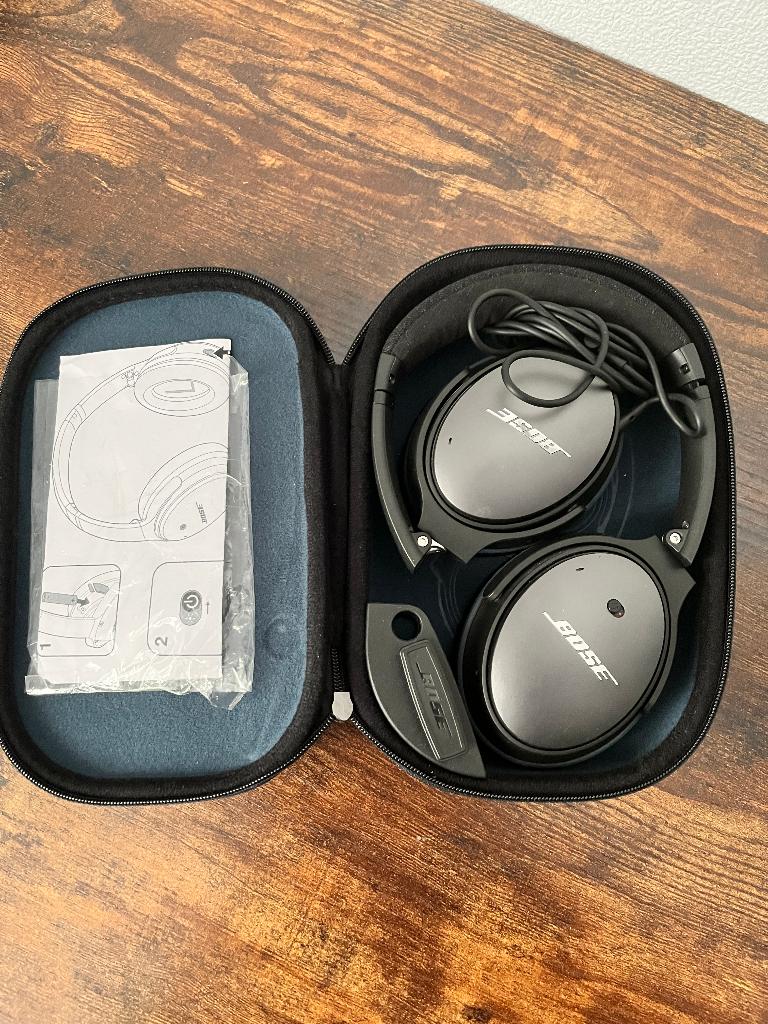 Bose Quiet Comfort (QC25) Koptelefoon in nieuwstaat, Audio, Tv en Foto, Koptelefoons, Ophalen of Verzenden, Zo goed als nieuw