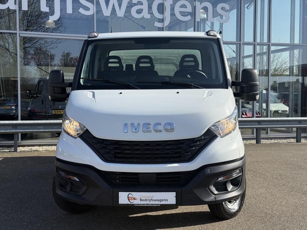 Iveco Daily 35C16 2.3 300 Kipper | Dubbellucht | Trekhaak |, Auto's, Bestelauto's, Achterwielaandrijving, Gebruikt, Zwart, Iveco