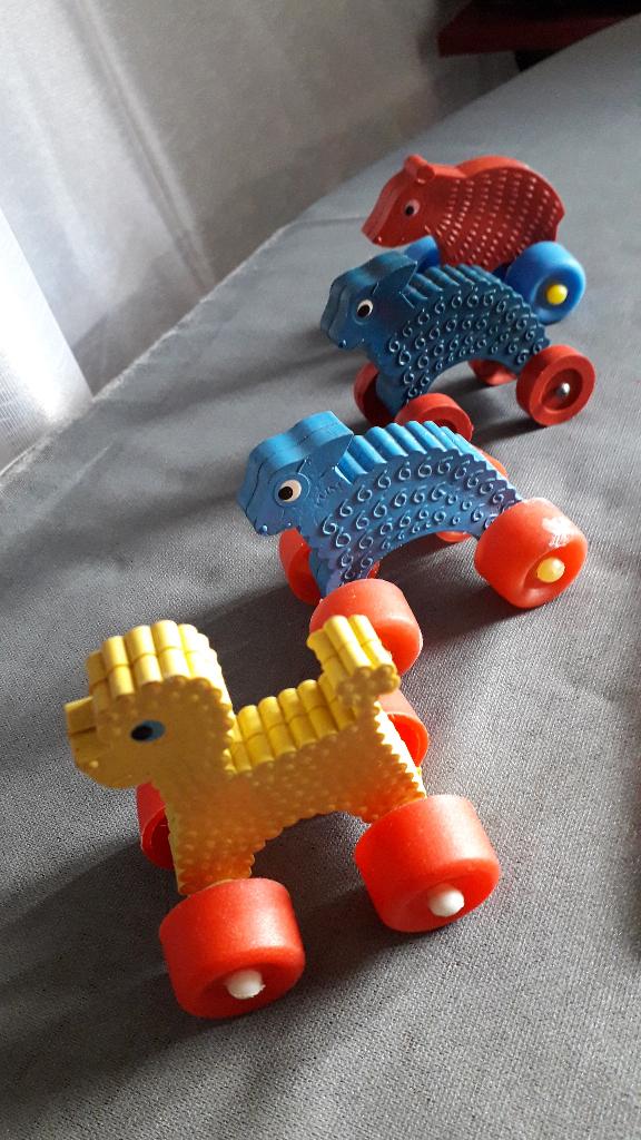 Vintage speelgoed. Jaren 80. 4 kunststof diertjes samen 8,00, Verzamelen, Speelgoed, Ophalen of Verzenden, Gebruikt