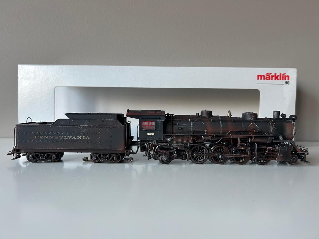 Marklin USA stoomlocomotief 37989 geweatherd., Hobby en Vrije tijd, Wisselstroom, Locomotief, Ophalen of Verzenden, Zo goed als nieuw