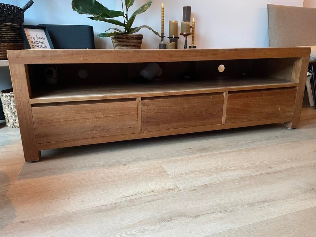 Teakhouten tv meubel met lades, Huis en Inrichting, Kasten | Televisiemeubels, Gebruikt, 150 tot 200 cm, Teakhout, Klassiek en modern