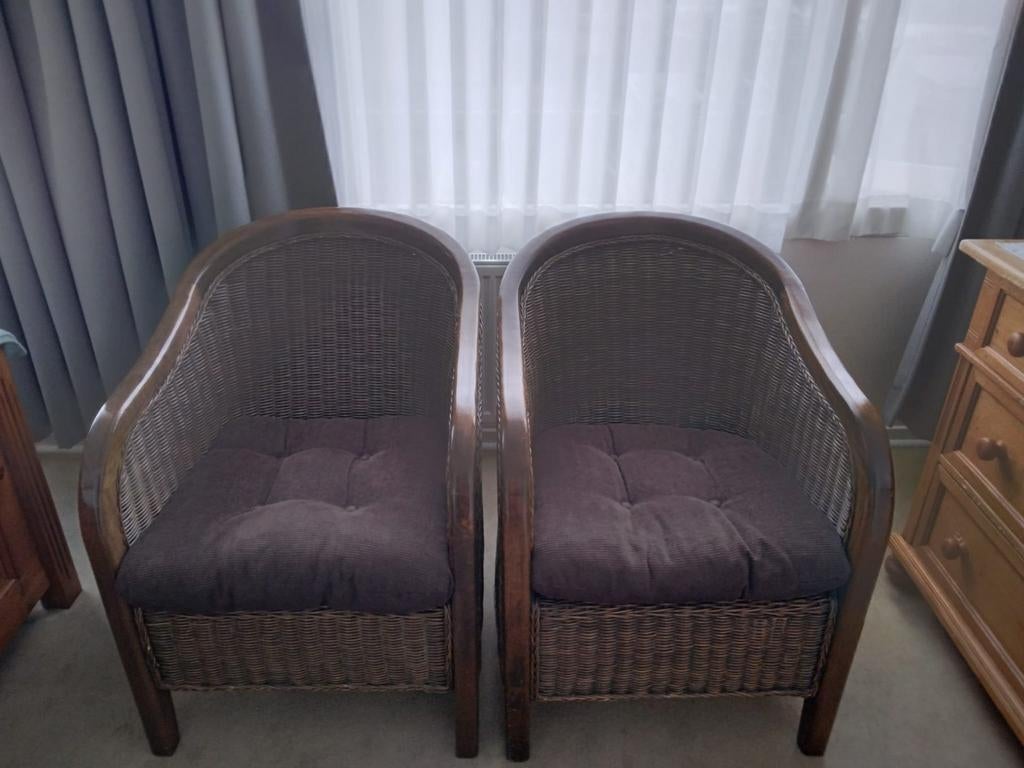 Stoelen, Huis en Inrichting, Stoelen, Ophalen, Gebruikt, Bruin, Twee