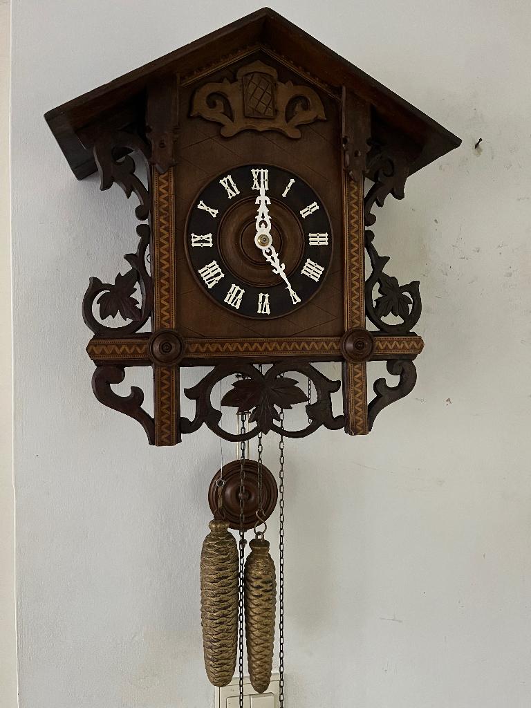 Te koop prachtige Antieke "Bahnhausle" koekoeksklok, Ophalen of Verzenden