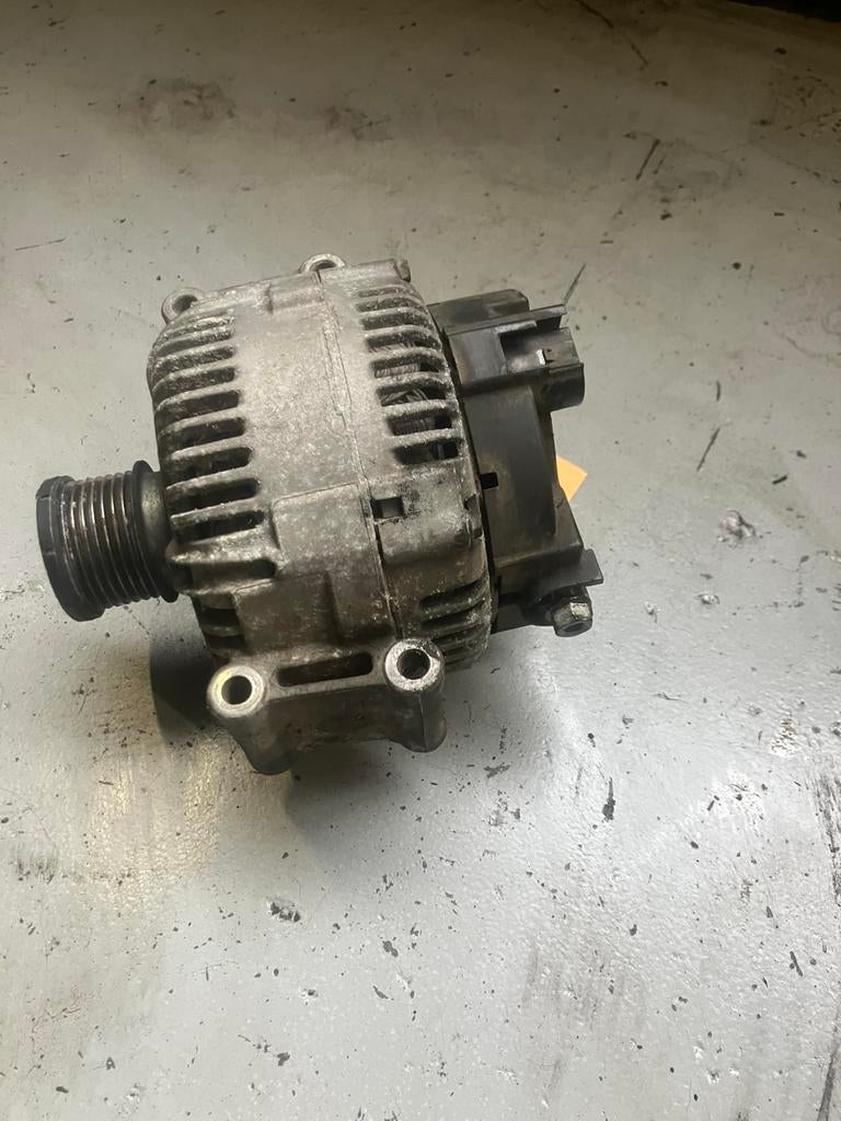 Dynamo, mercedes viano v6 cdi, Ophalen of Verzenden, Gebruikt, Mercedes-Benz