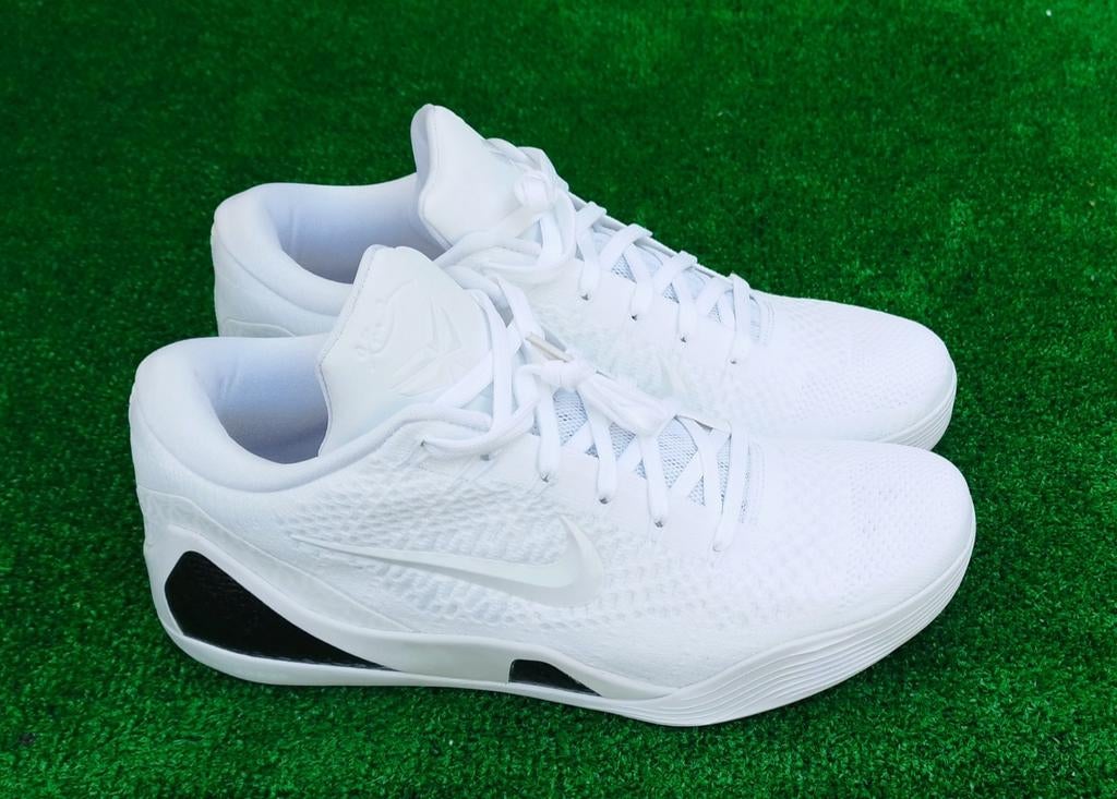 Witte S nike Kobe IX Elite Low EM Protroneakers - Nieuwstaat, Wit, Nike Inc., Info@nike.com, Nike
