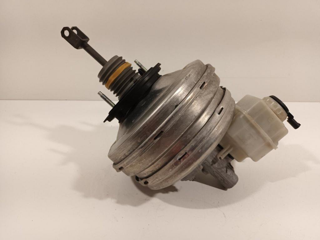 Rembekrachtiger BMW 5 serie, Onderdelen@venauto.nl, Van der Ven Autorecycling B.V., Gebruikt, Ettenseweg 76, 4706 PB Roosendaal, The Netherlands