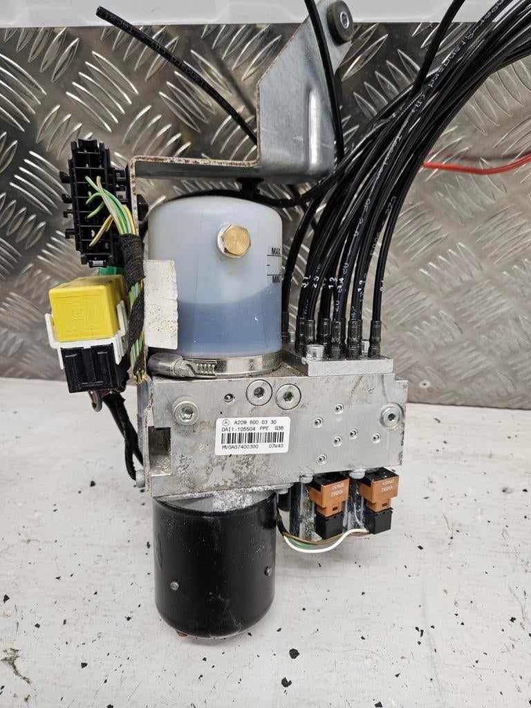 Mercedes Benz CLK W209 R209 C209 Cabrio dak pomp origineel, Ophalen of Verzenden