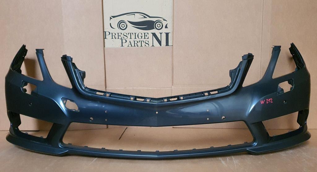 Voorbumper Mercedes E Klasse W212 AMG ORIGINEEL A2128853725, Auto-onderdelen, Carrosserie en Plaatwerk, Gebruikt, -, Voor, -