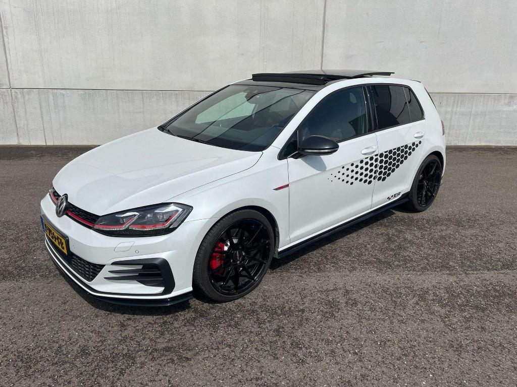 Volkswagen Golf 2.0 TSI TCR DSG 2019 PANO ACC LED KEYLESS, 4 cilinders, Alcantara, Wit, Bedrijf
