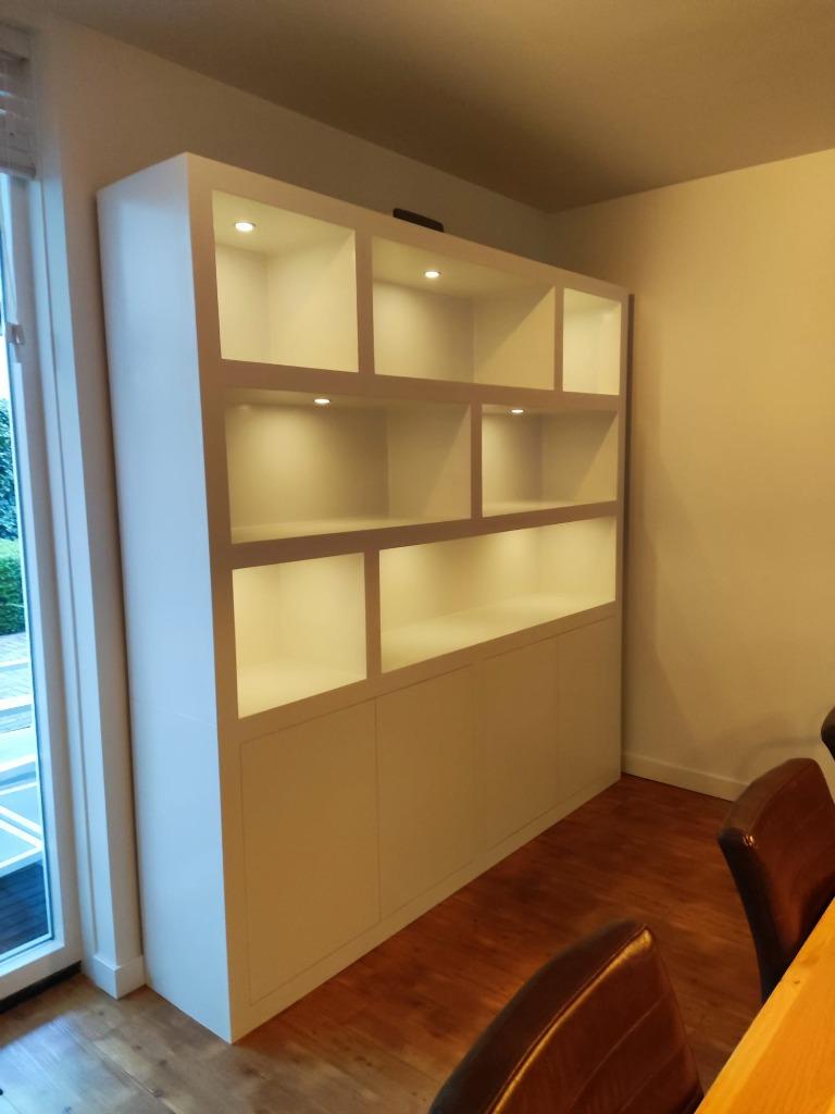 Vakkenkasten / Wandkasten geheel op maat, Nieuw, 25 tot 50 cm, 200 cm of meer