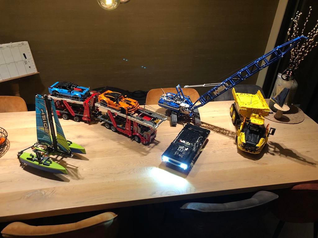 Grote patij lego technic (word ook los verkocht), Ophalen of Verzenden, Zo goed als nieuw, Complete set, Lego