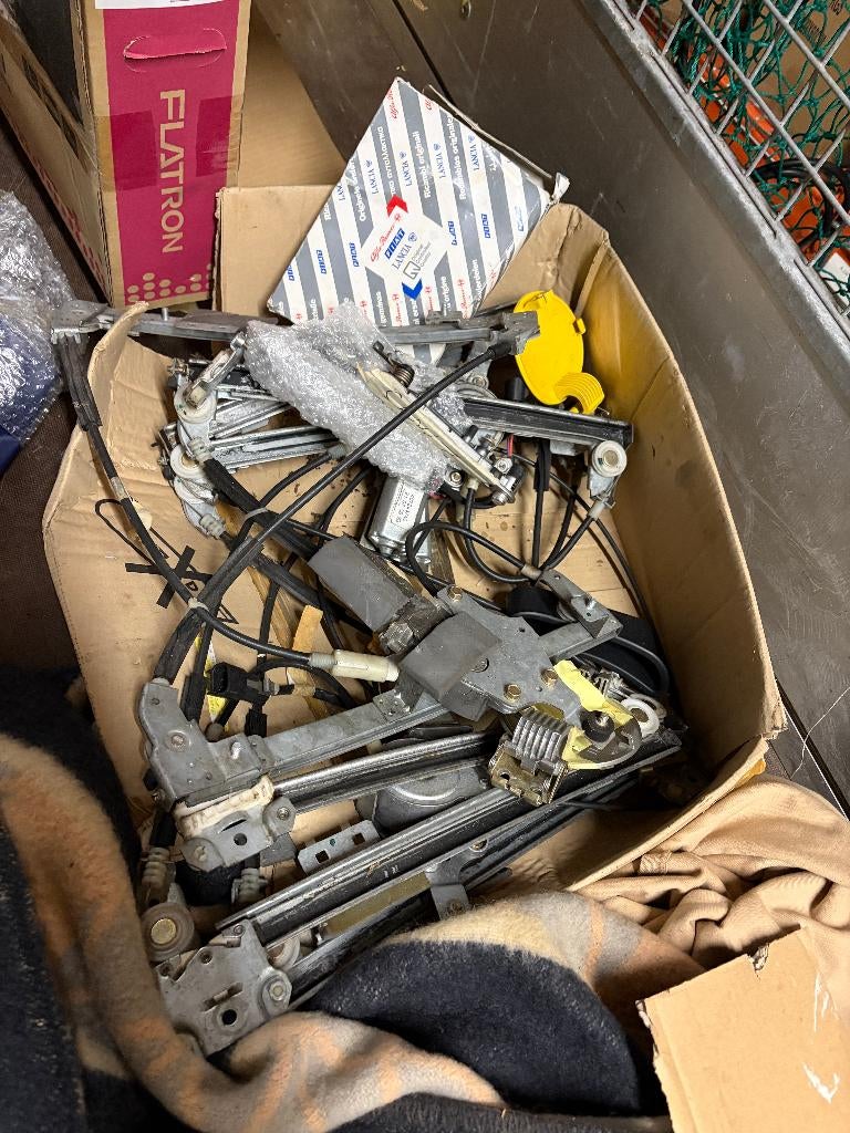 Fiat Barchetta Raammechanisme (links, rechts, compleet), Auto-onderdelen, Gebruikt, Fiat, Info@cabriosupply.com, Talhoutweg 7