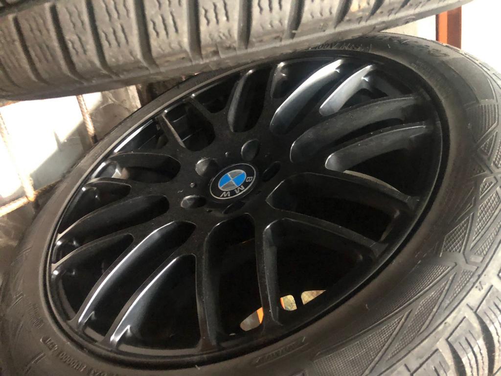 17" Winterset BMW 5-serie (2017) - Zo goed als nieuw!, Auto-onderdelen, Banden en Velgen, Gebruikt, Banden en Velgen, 17 inch