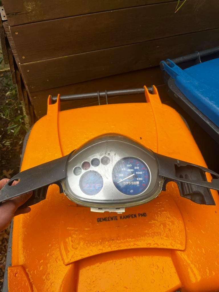 Piaggio Zip 120km teller met stuurkap, Ophalen of Verzenden