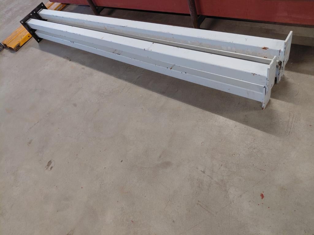 Stalen kokers / ijzeren kokers / staanders, Doe-het-zelf en Verbouw, Metalen, Ophalen, Zo goed als nieuw, IJzer