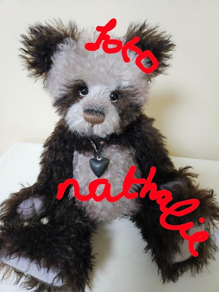 Charlie bears beer teddybeer Amalie Isabelle collection, Verzamelen, Beren en Cherished Teddies, Zo goed als nieuw, Stoffen beer