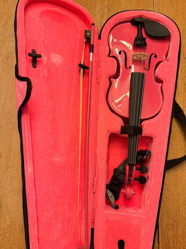 1/2 Studieviool Gear4music - Roze met schoudersteun, Gebruikt, 1/2-viool, Viool, Ophalen of Verzenden